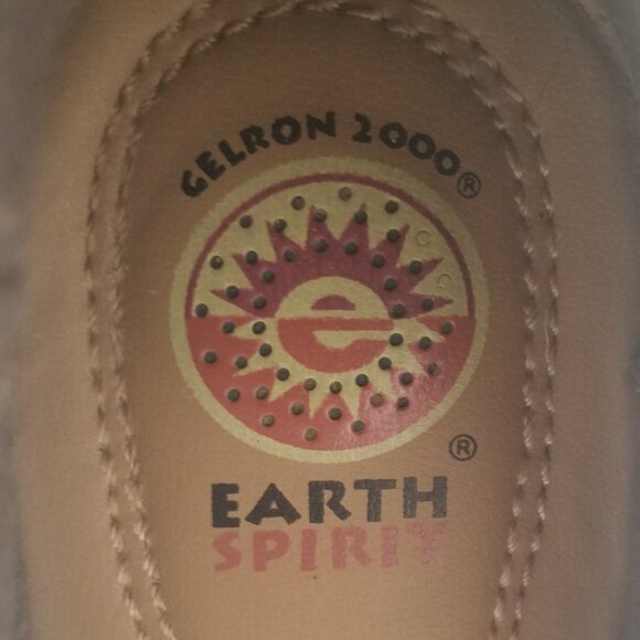 Earth Spirit Brown Pebbled Leather Slip-On Loafers - Picture 5 of 15